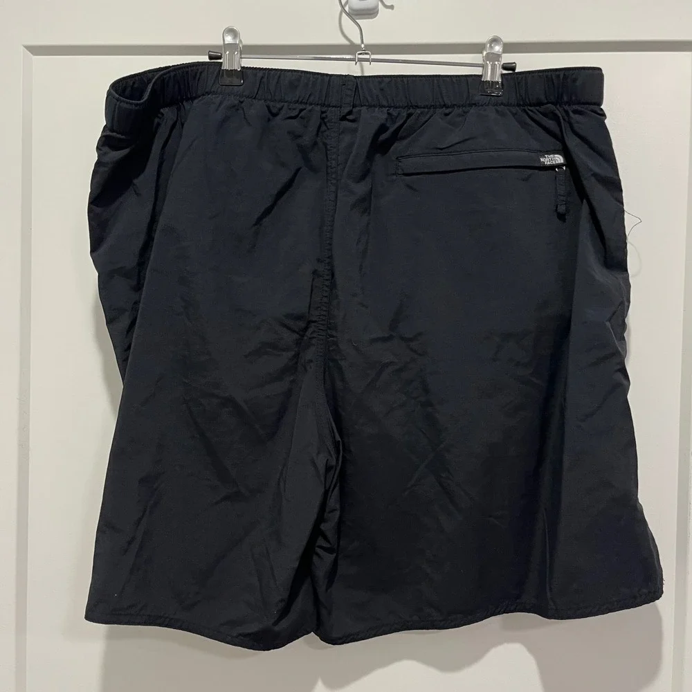 The North Face Mens Black Class V Belted Hiking Water Shorts XXL 2XL